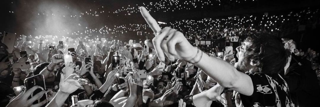 JulietaV99's profile banner image