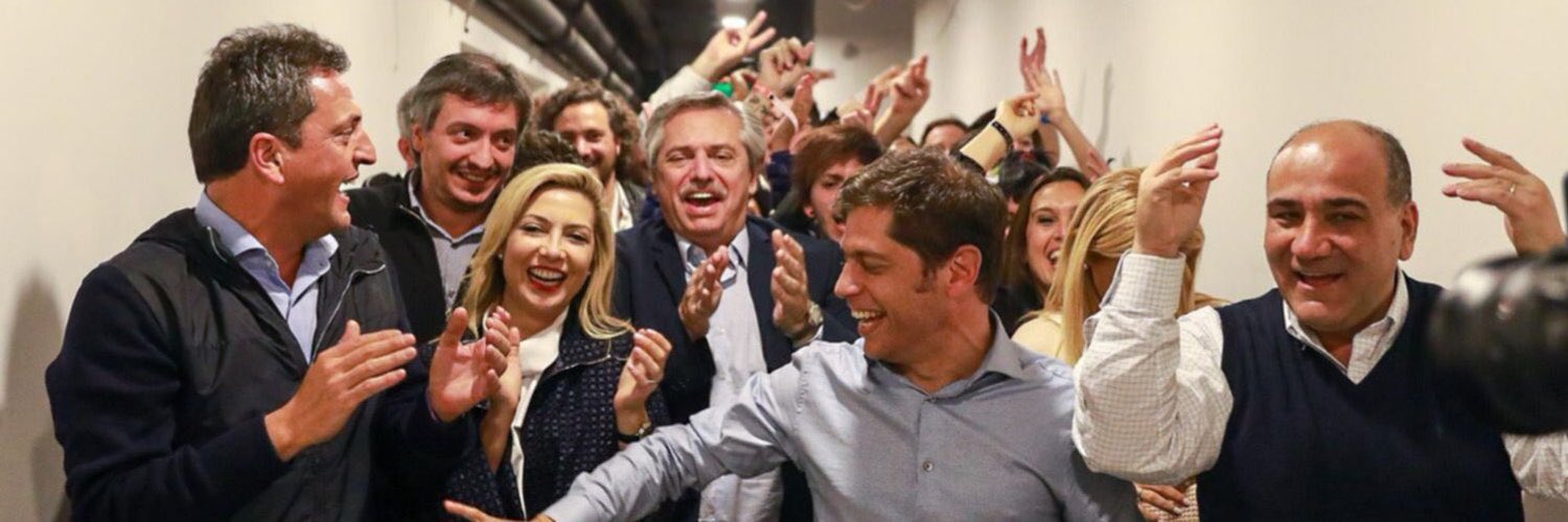 El Licenciado banner