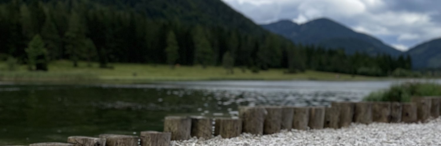 NouraAlnuteify's profile banner image