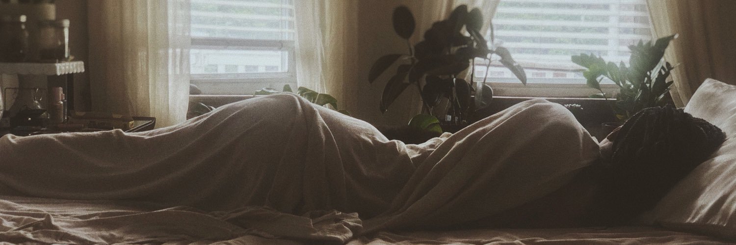 amberjhanee's profile banner image