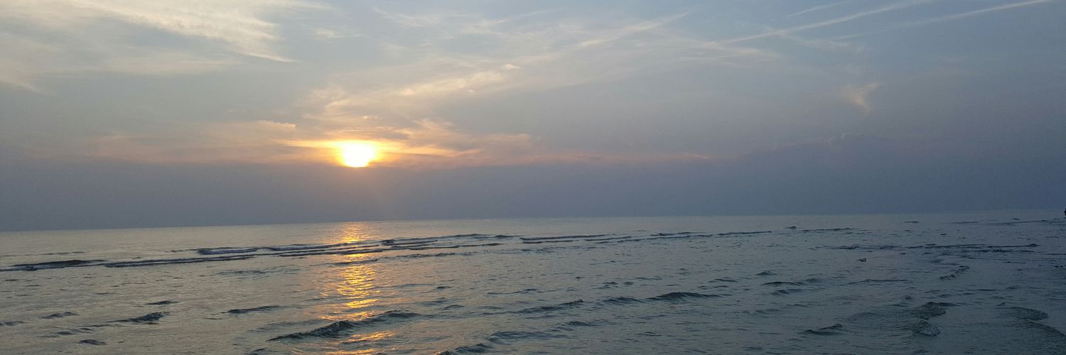 aphwdch's profile banner image