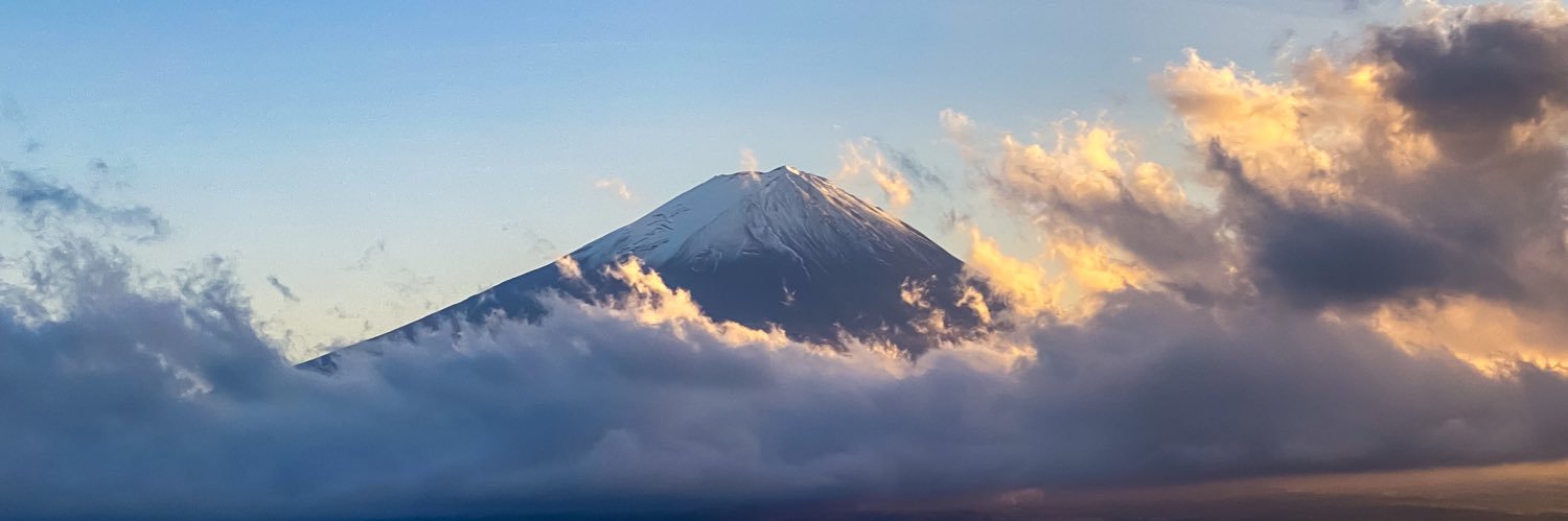 yamyamnn's profile banner image
