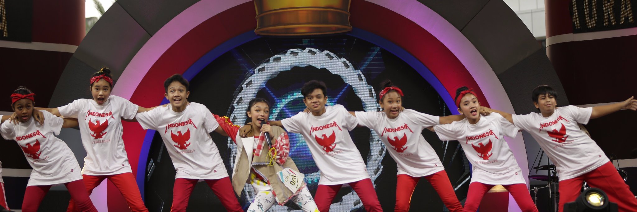 Little VIP MetroTV banner