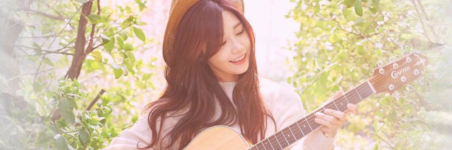 alma_hanone's profile banner image