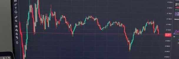 moy°s Crypto banner