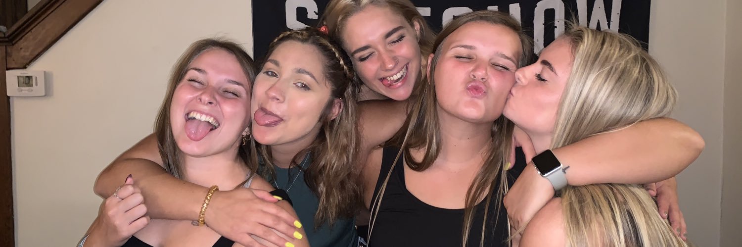 maddy_schroeder's profile banner image