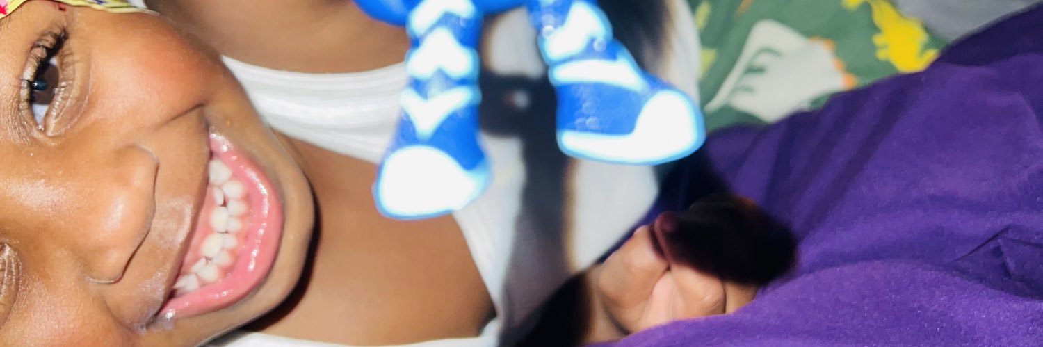 xLeBeautiful's profile banner image