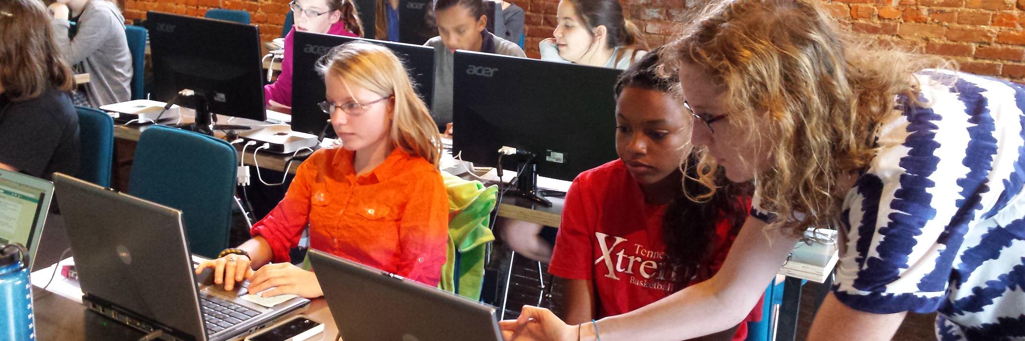 100 Girls of Code banner