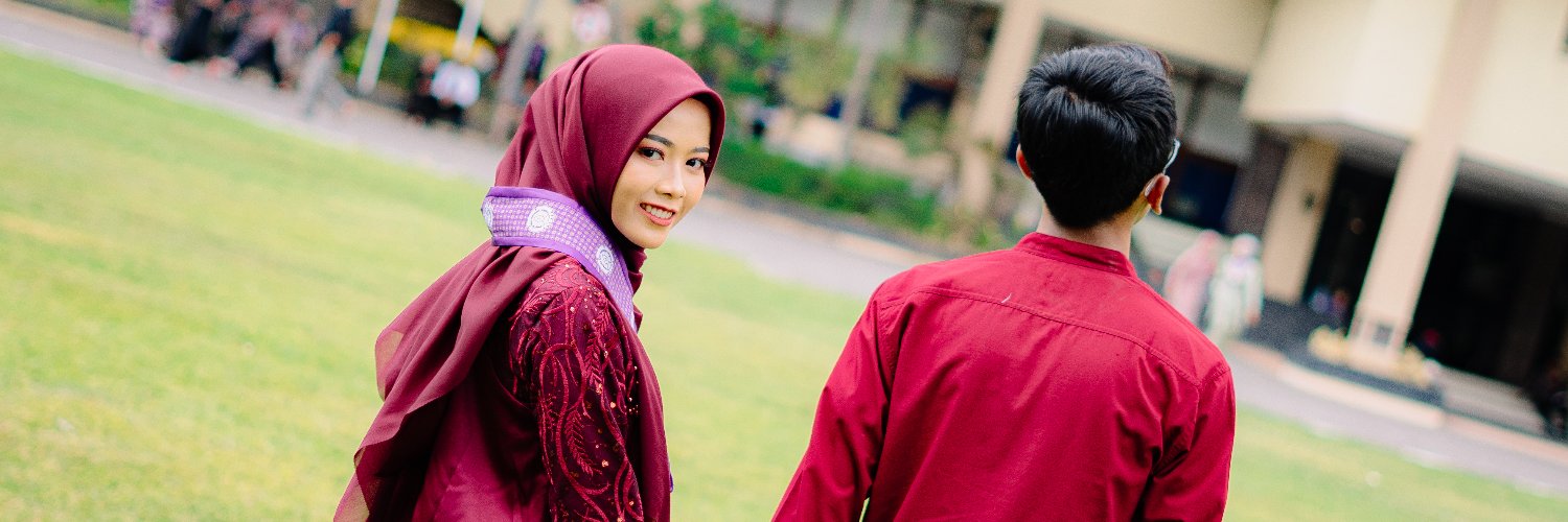 anandaherwin's profile banner image