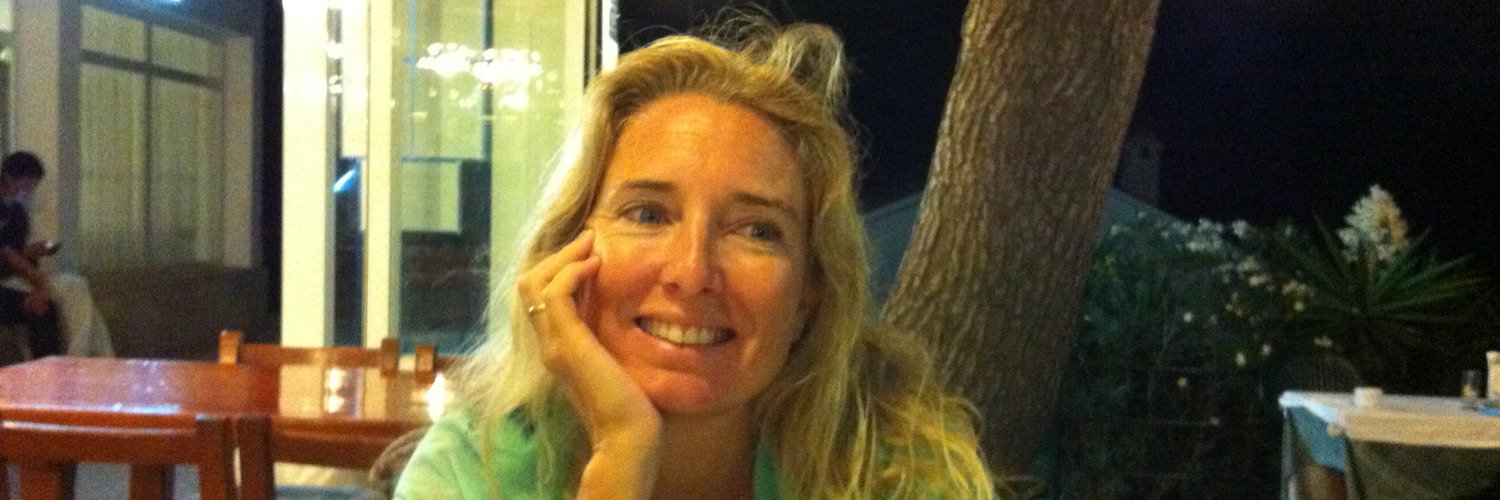 mariaholgado's profile banner image