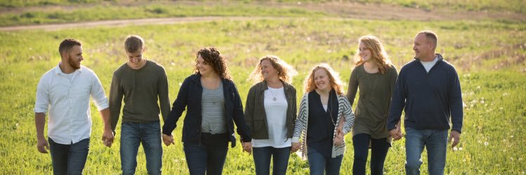 AnnaSlatzer's profile banner image