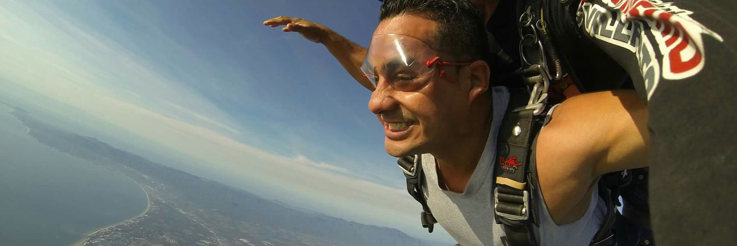 felriv44's profile banner image