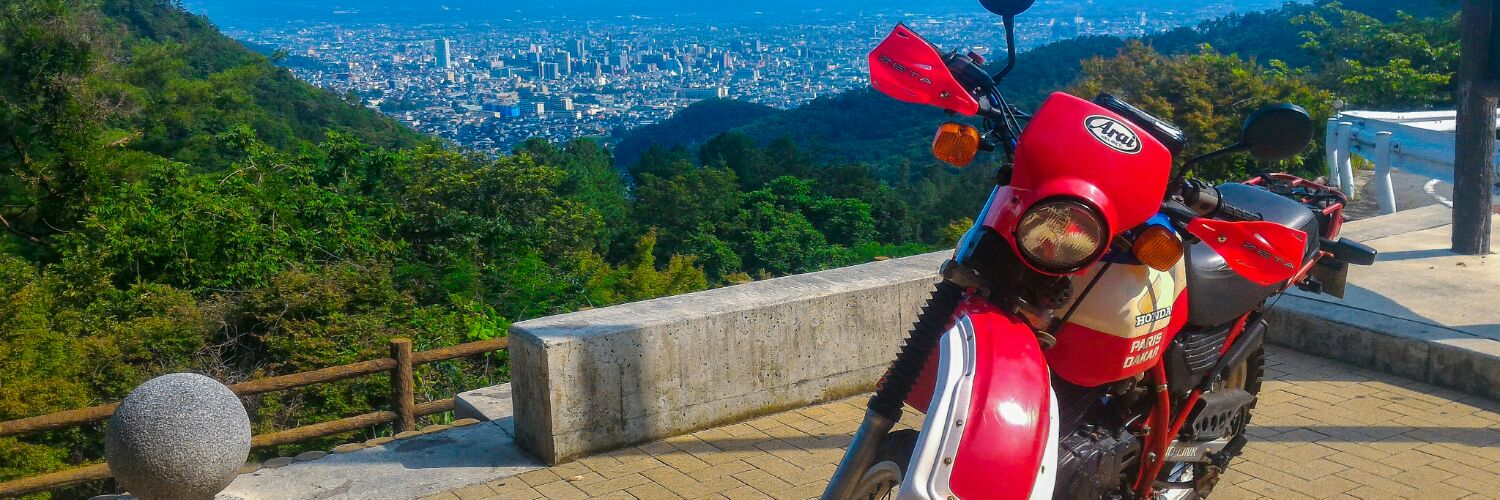 tobi10812's profile banner image