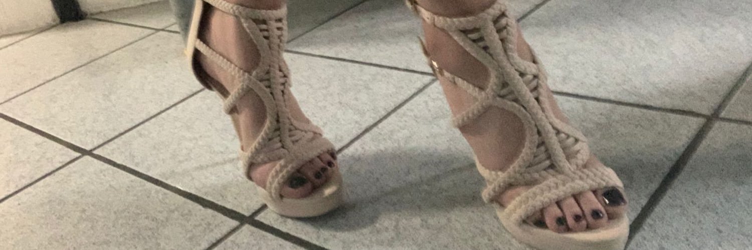 feetsarahnyc's profile banner image