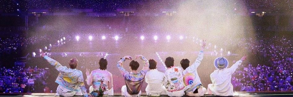 iamzheee's profile banner image
