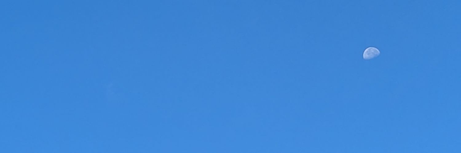 hinasun8's profile banner image
