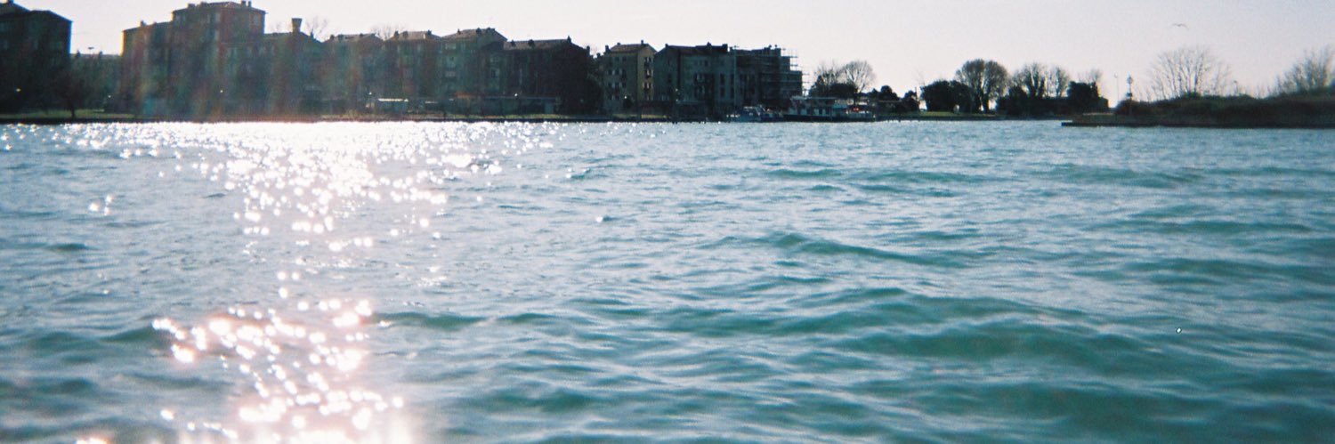 dmbtem39's profile banner image