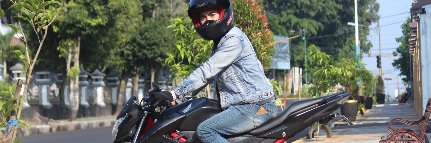 gilang_febrians's profile banner image