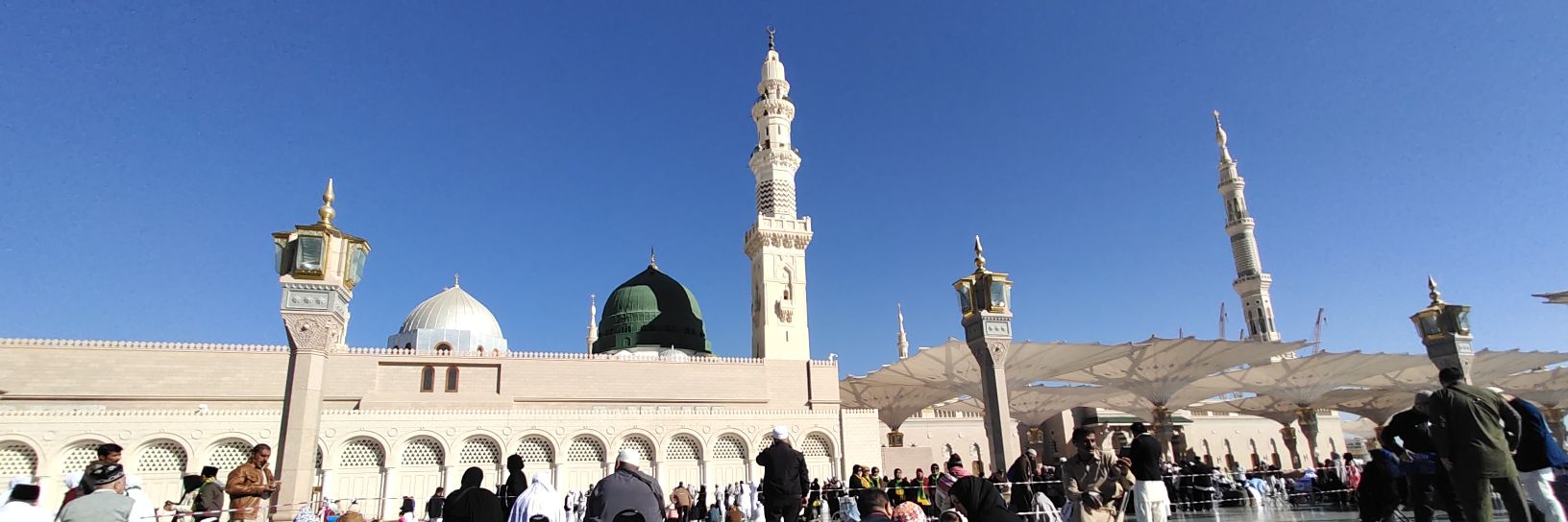 hamdaanysha_'s profile banner image
