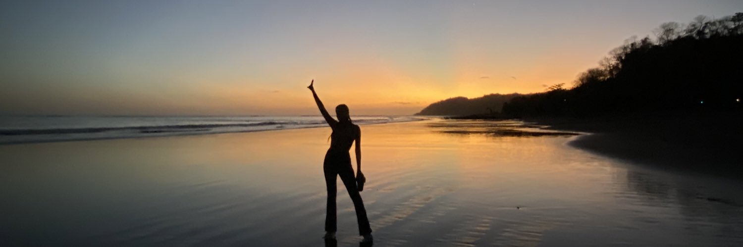 Alexandrapm17's profile banner image