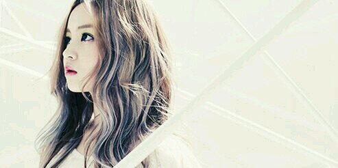 SP_LeeHi's profile banner image