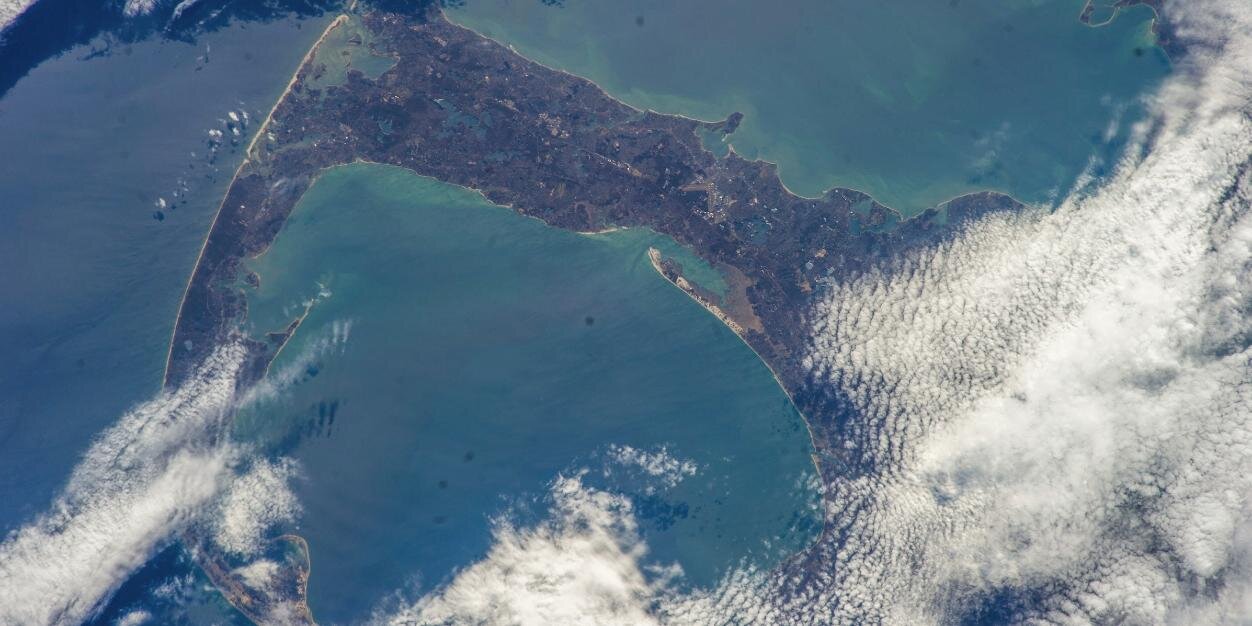 Windows on Earth banner