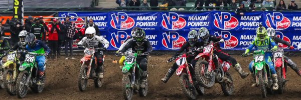 GreyeTate Profile Banner