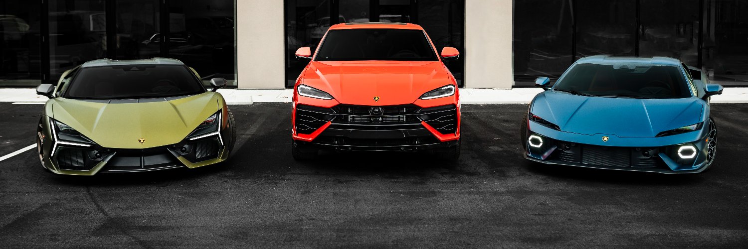 Lamborghini Boston banner
