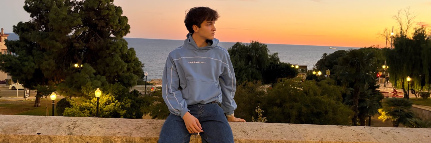 ariangisbert's profile banner image