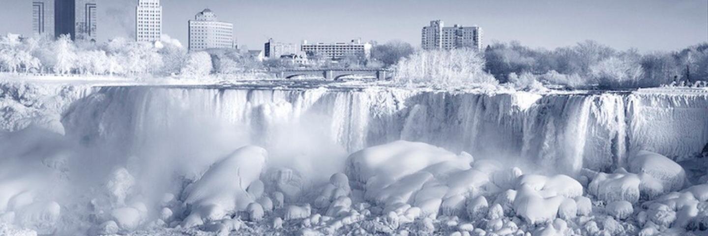 bastisimo_com's profile banner image