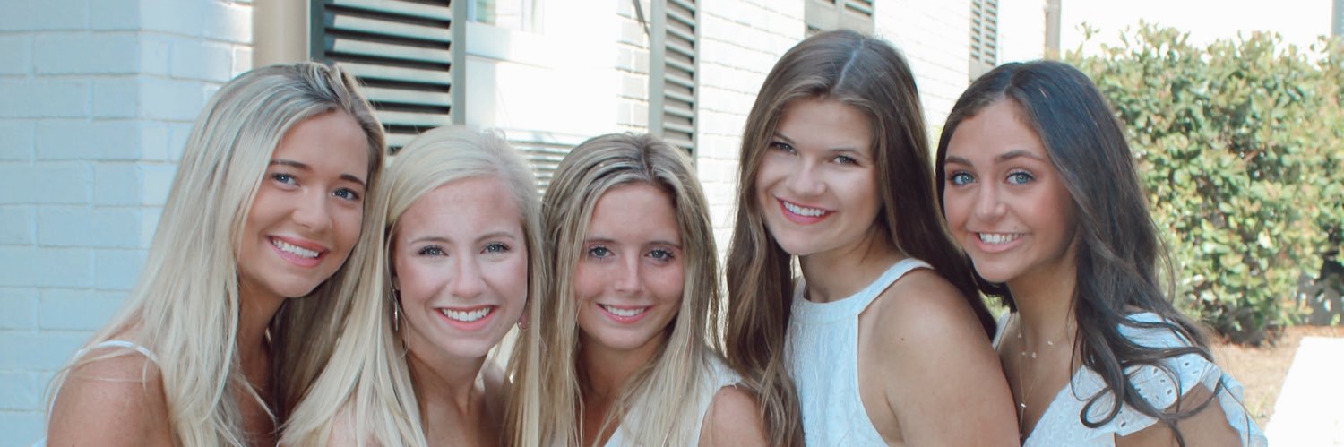 hannahwarren__'s profile banner image