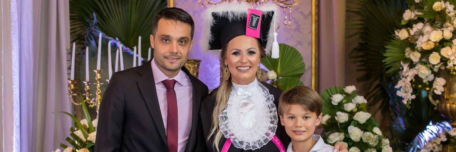 MARCELACARLESSO's profile banner image