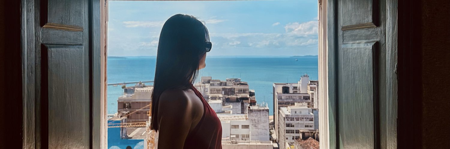 caarolbriito_'s profile banner image