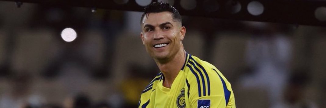 roqeah33_'s profile banner image