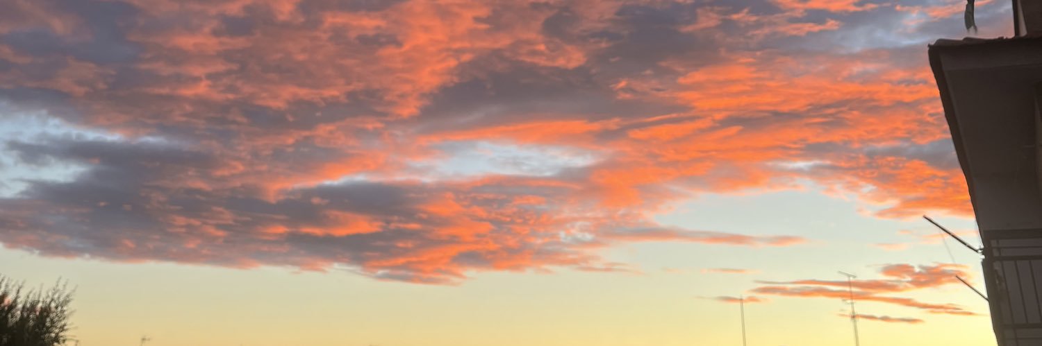 raquelius_16's profile banner image