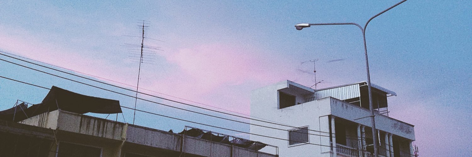 bxxxyr's profile banner image