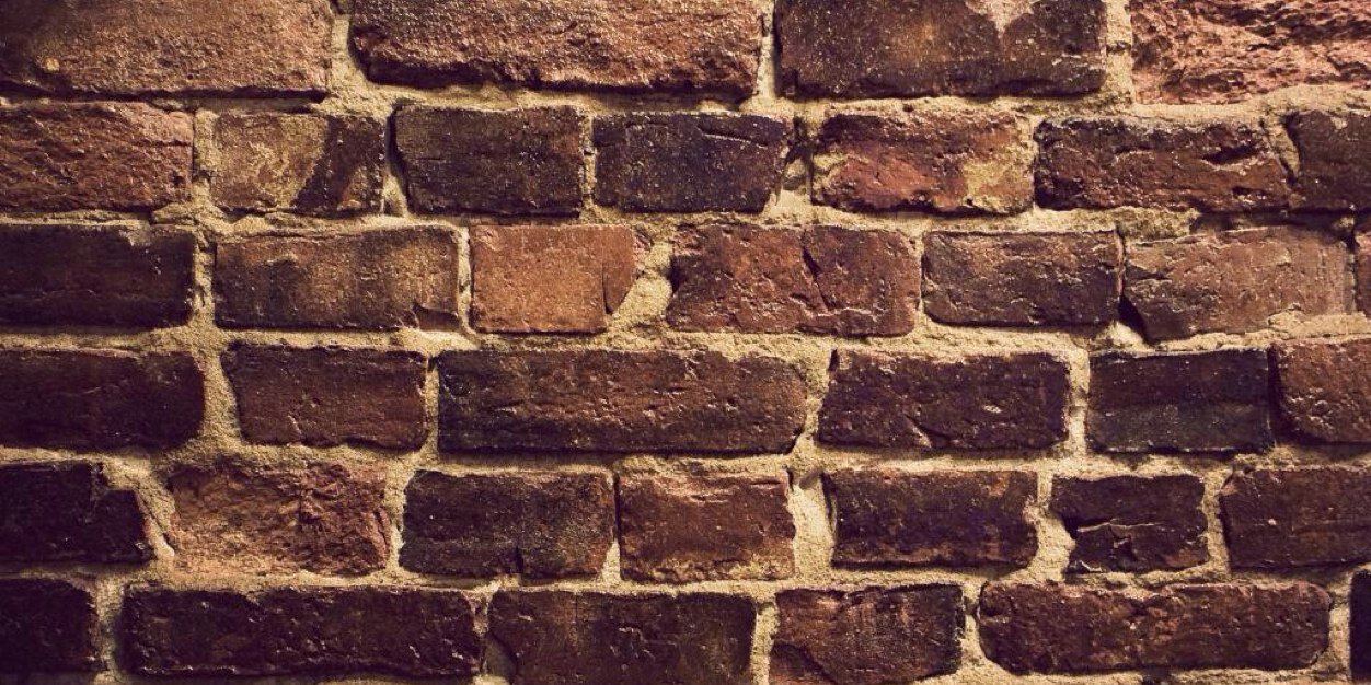 movoe's profile banner image