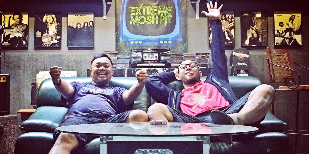 Extreme Moshpit banner