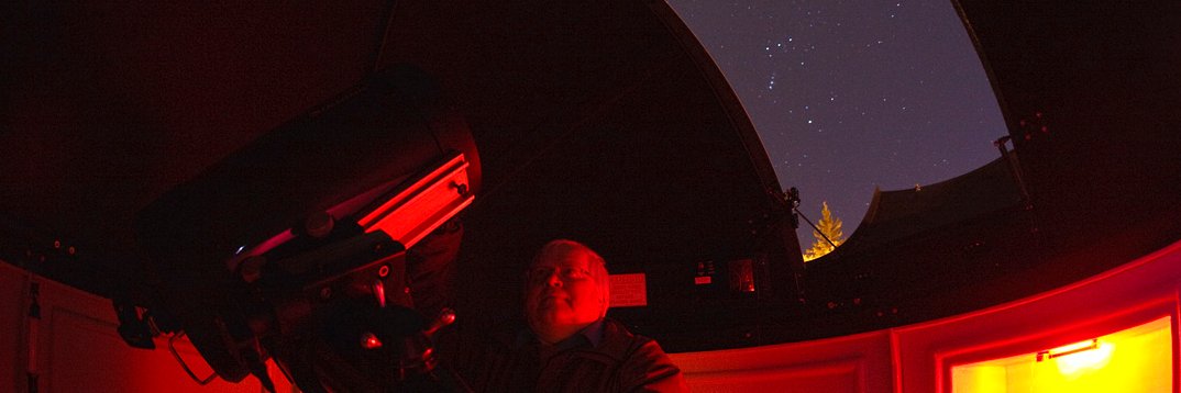 Robert Hawkes banner