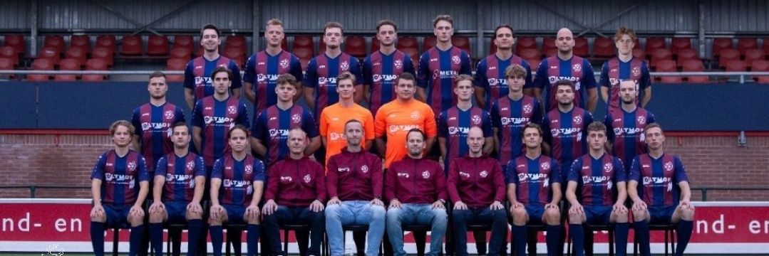 V.V. Hellendoorn banner