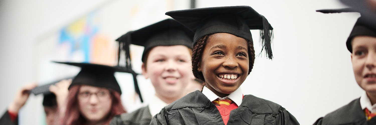IntoUniversity banner