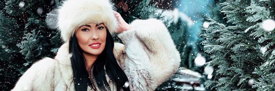 alinacvlad's profile banner image