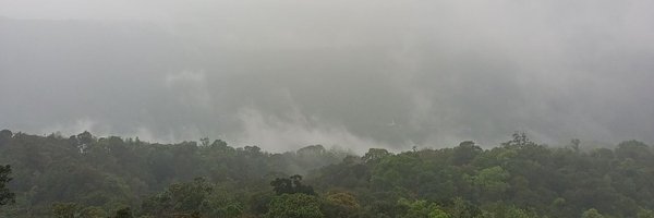 n4ze3m Profile Banner