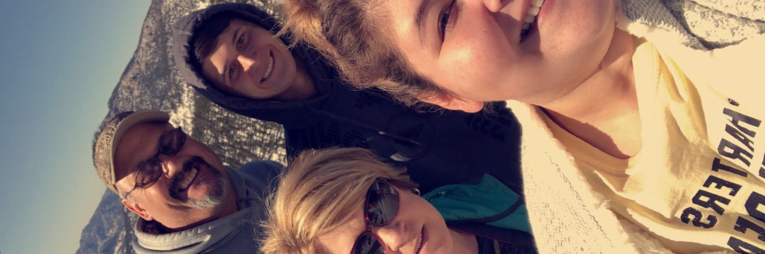 alyssaaalind's profile banner image