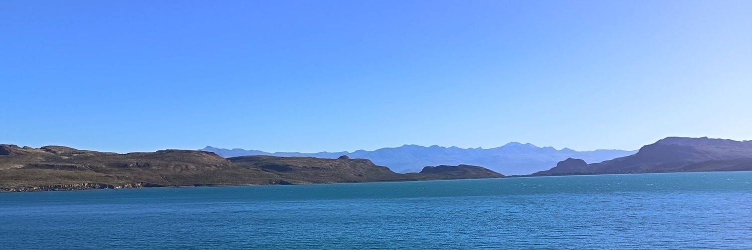 YveMontecinos's profile banner image