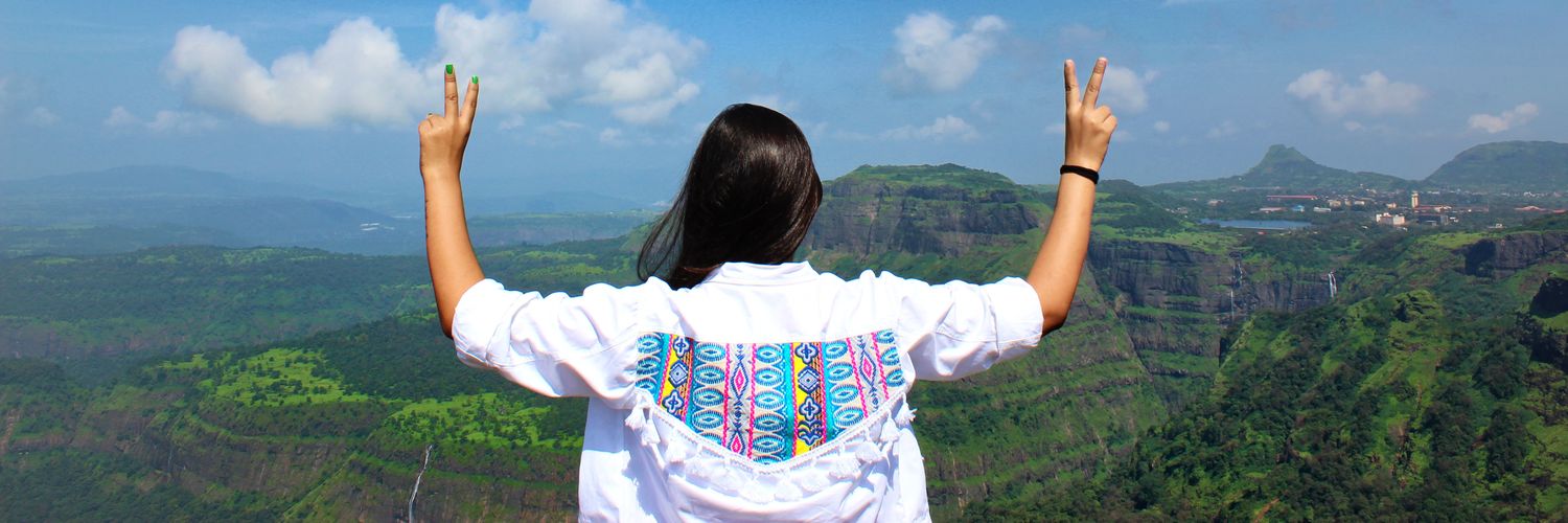 sonam_guptaa's profile banner image