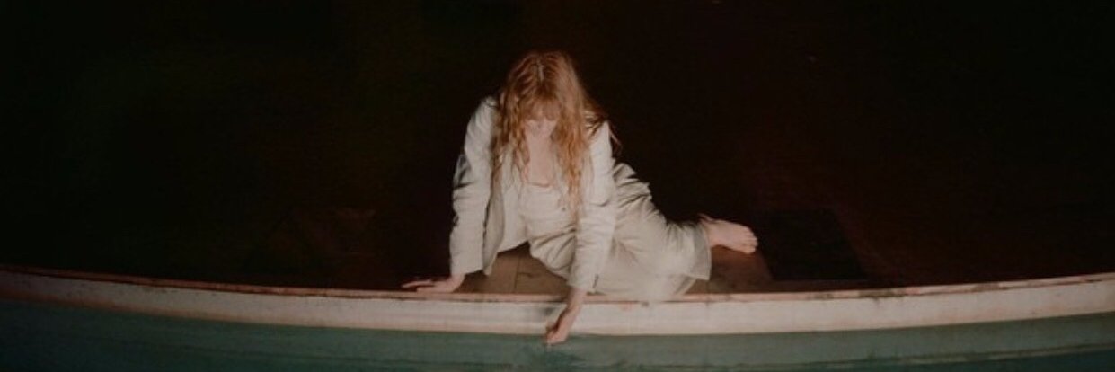 Alejandra {p.28} banner