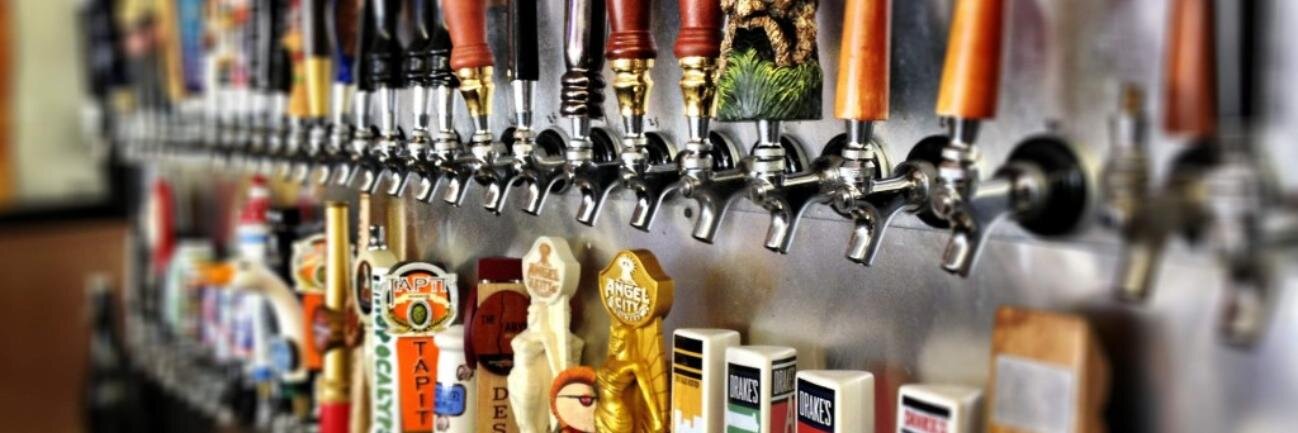 Crafty Taps banner
