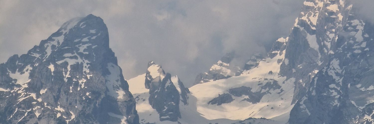 KemMuammer's profile banner image