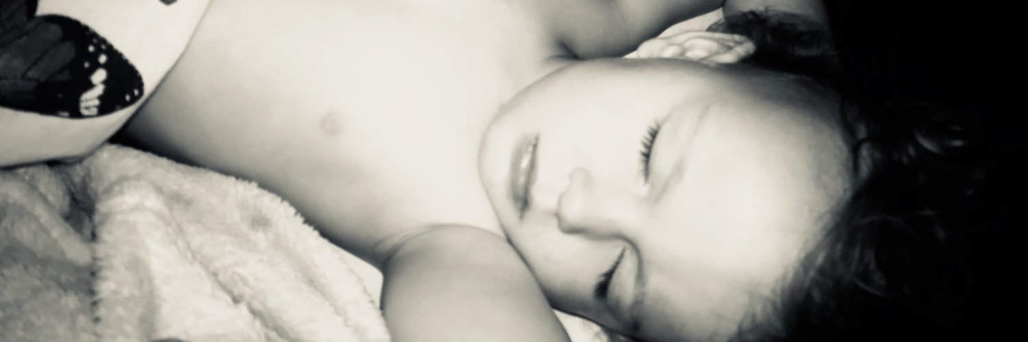 hayleyleanneb's profile banner image